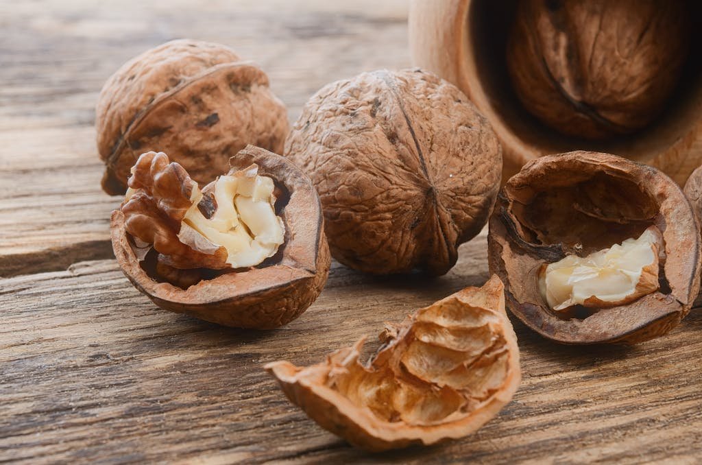 walnuts omega 3 hormone support menopause